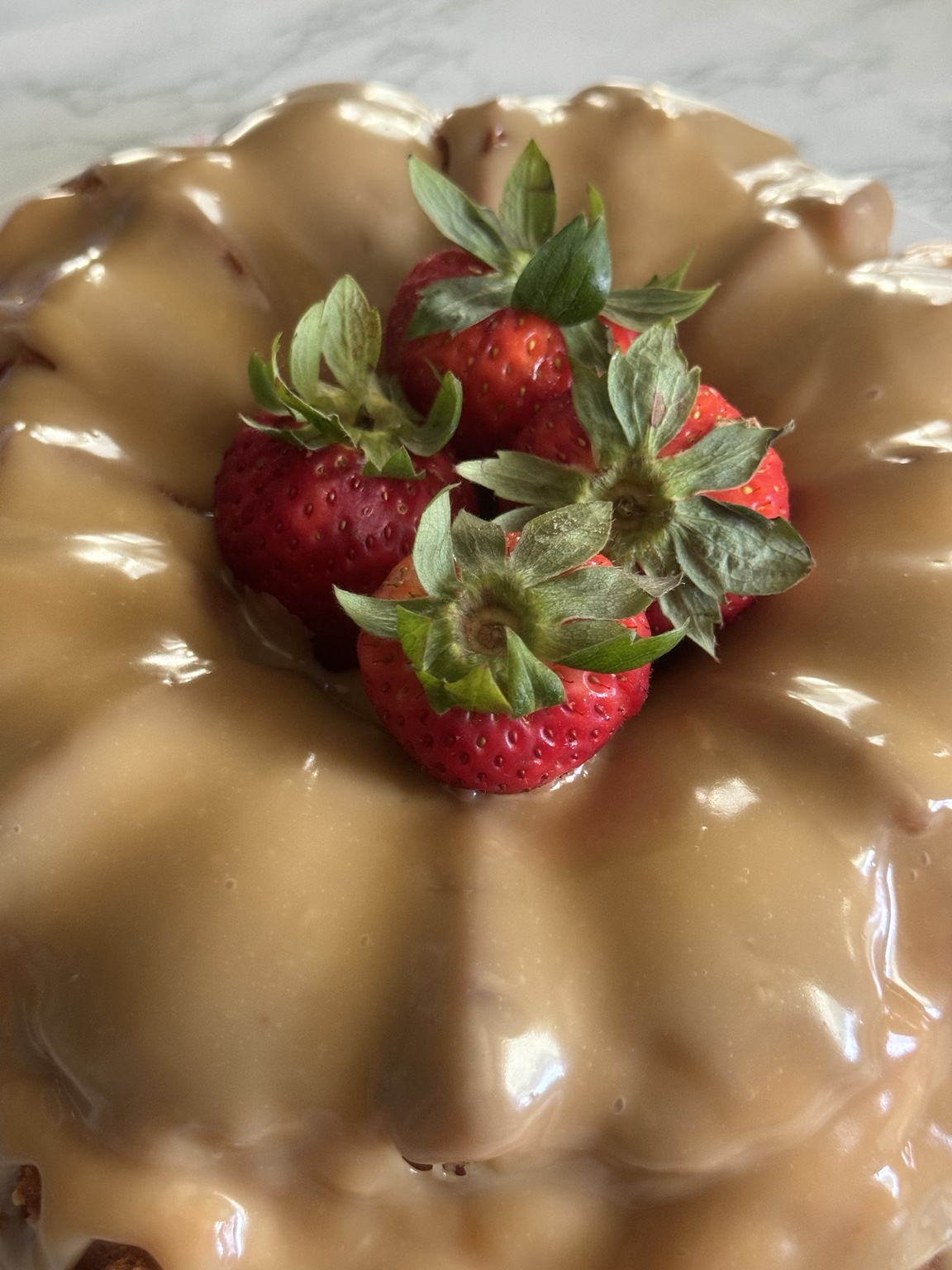 Caramel strawberry pound cake