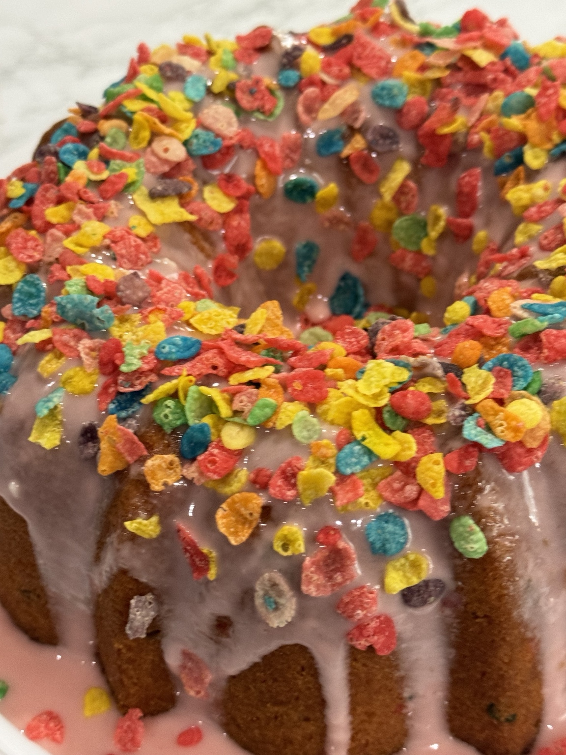 Fruity cereal pound cake